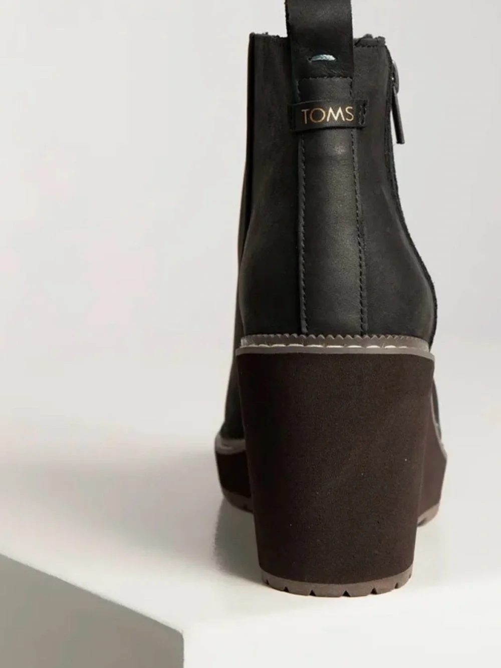 TOMS | Women’s Black Raven Wedge Water Resistant Ankle Boots Brown Platform 7.5
